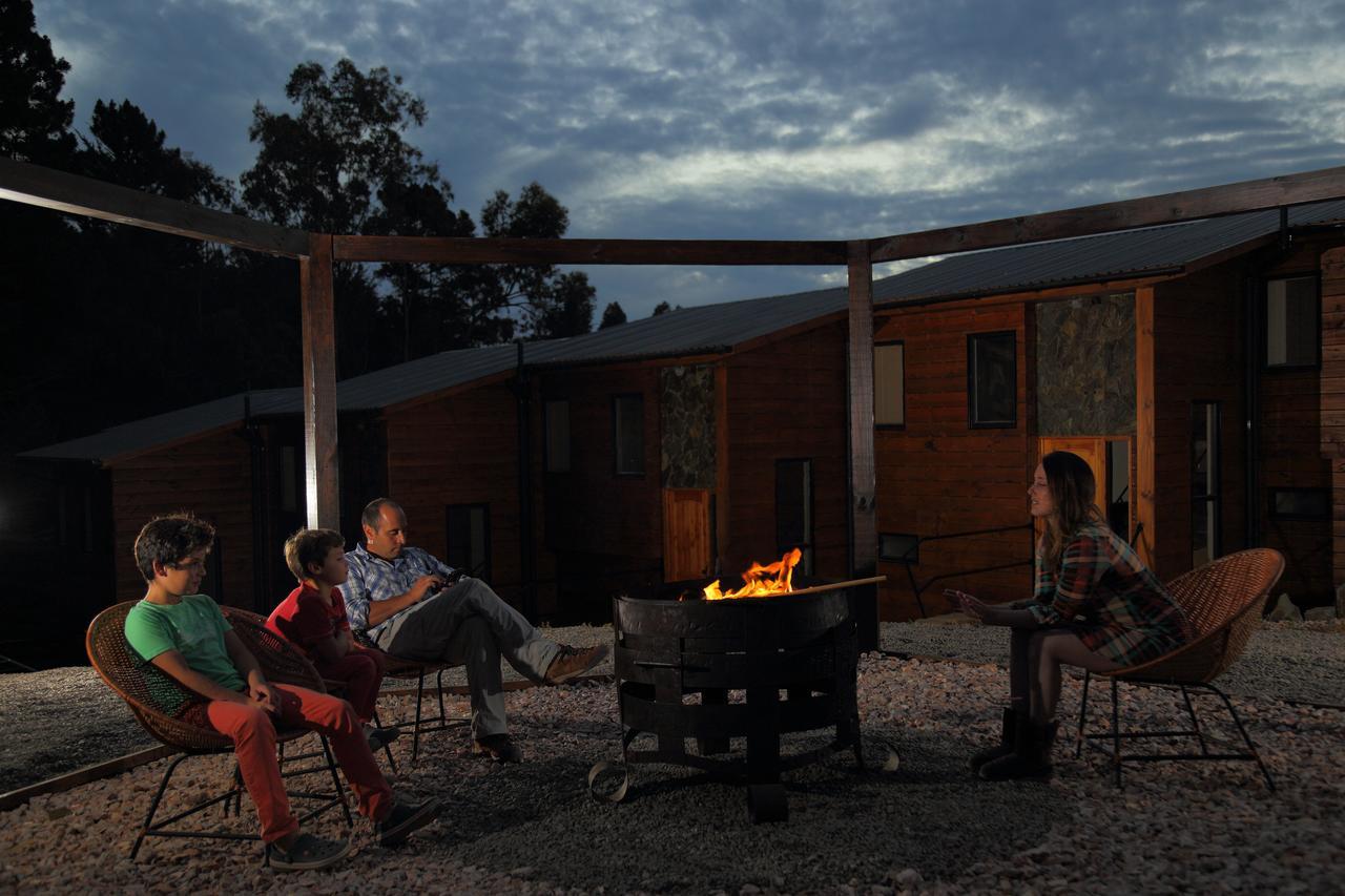Cabanas Y Spa Costa Patagonia - Piscina Climatizada ปิชิเลมู ภายนอก รูปภาพ