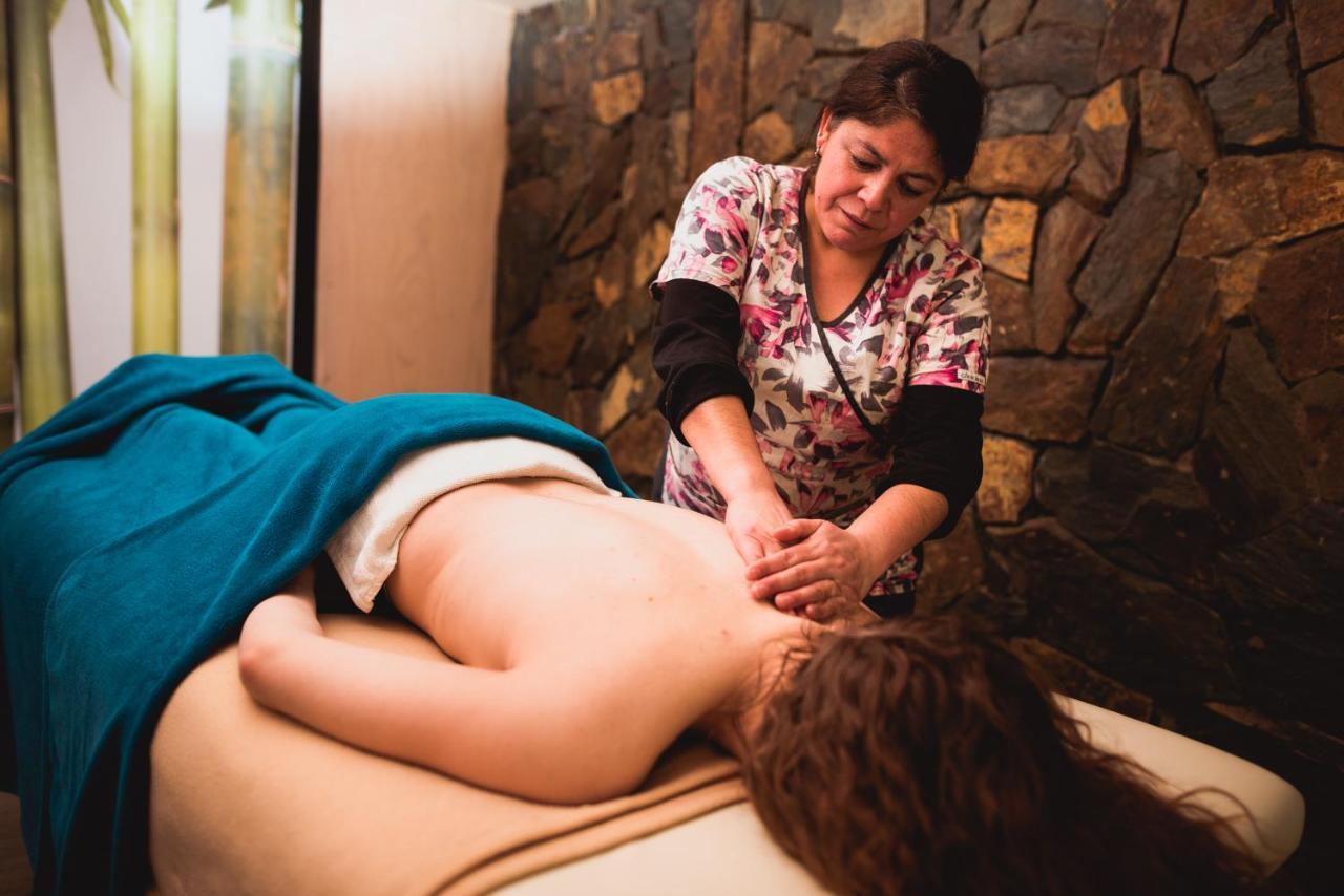 Cabanas Y Spa Costa Patagonia - Piscina Climatizada ปิชิเลมู ภายนอก รูปภาพ